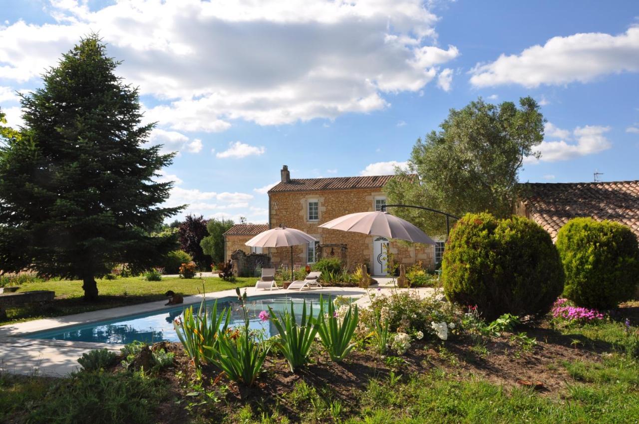 Clos San Gianni Bed & Breakfast Pujols-sur-Ciron Exterior photo